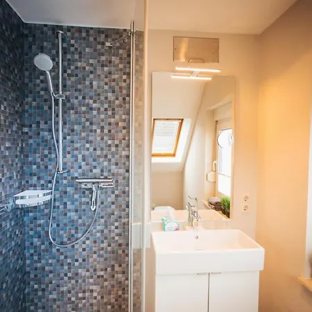 Appartement Haus Jelena 3 *
